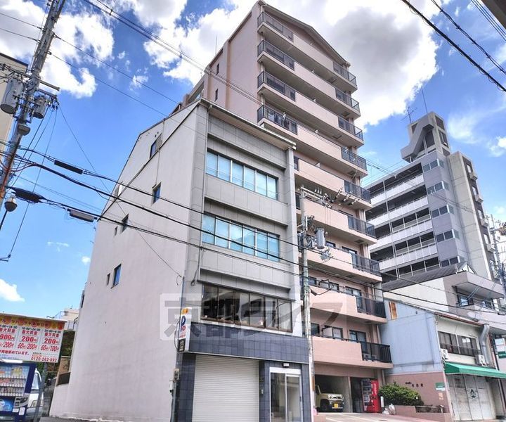 京都府京都市上京区中立売通千本東入丹波屋町の賃貸マンションの外観