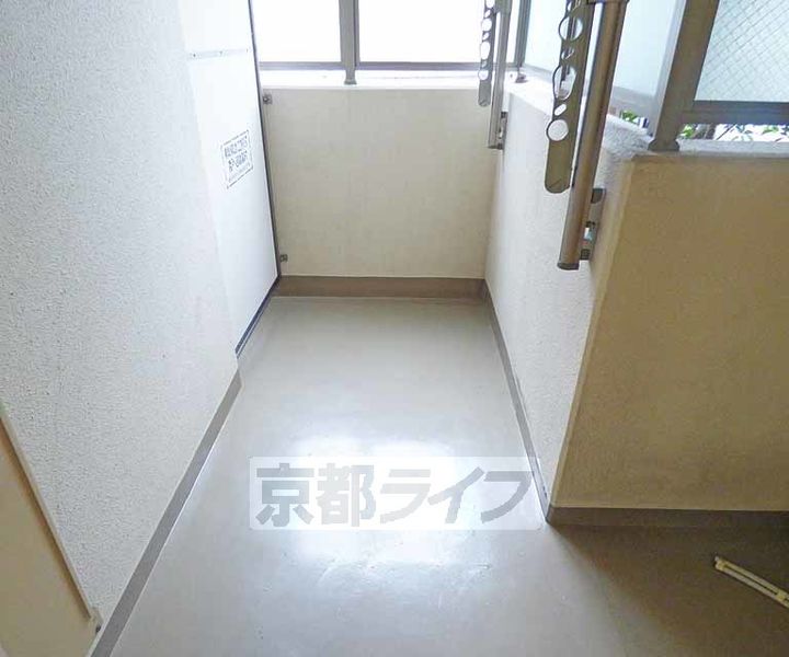 京都府京都市北区小山東元町の賃貸マンションの内装