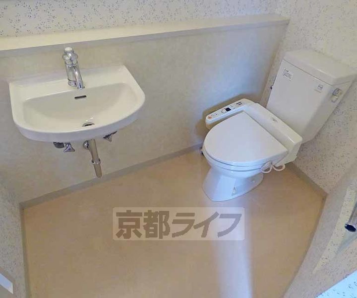 京都府京都市上京区元百万遍町の賃貸マンションの内装