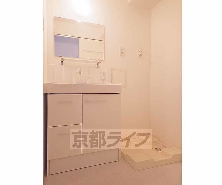 12pages08の内装