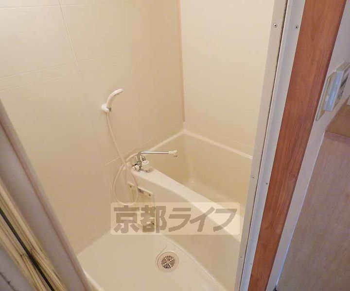 ノースポイント北大路403の風呂