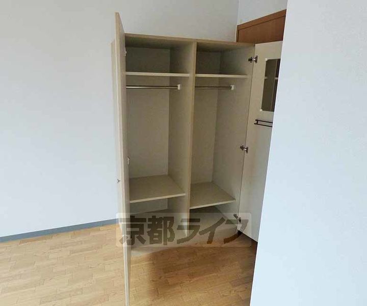 京都府京都市上京区西亀屋町の賃貸マンションの内装