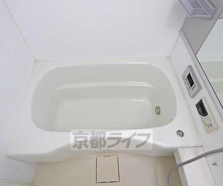 京都府京都市上京区夷川町の賃貸マンションの風呂