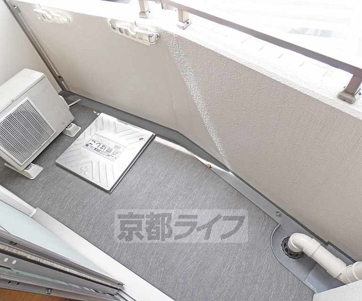 アート衣笠301の内装