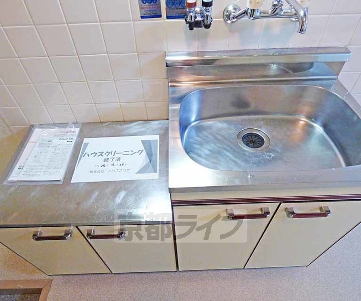 京都府京都市上京区上立売東町の賃貸マンションのキッチン