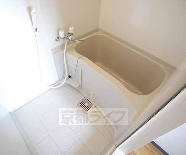 京都府京都市上京区千本通五辻下る上善寺町の賃貸マンションの風呂