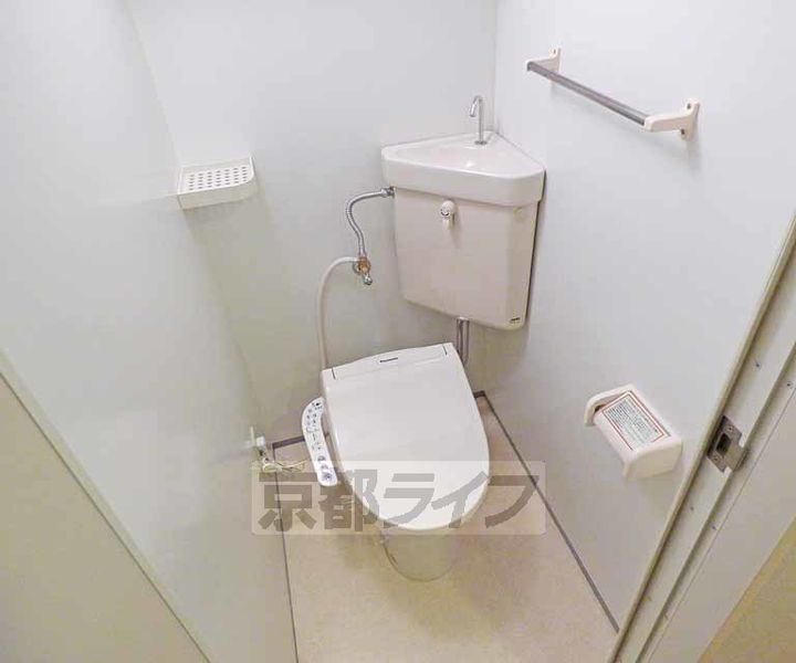 京都府京都市上京区千本通五辻下る上善寺町の賃貸マンションの内装