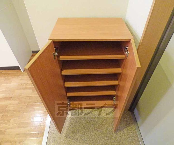 京都府京都市上京区千本通五辻下る上善寺町の賃貸マンションの内装