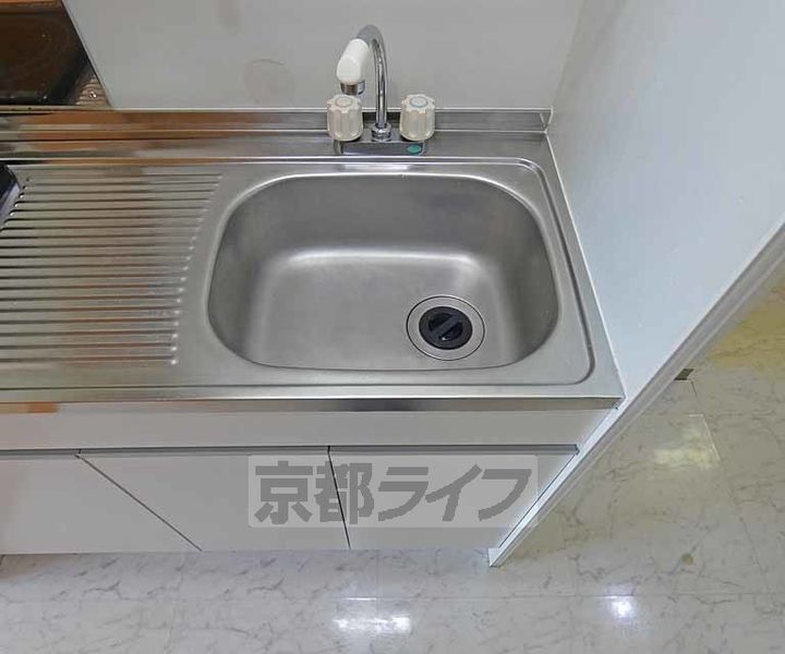 フリーデンハイムキタ409のキッチン