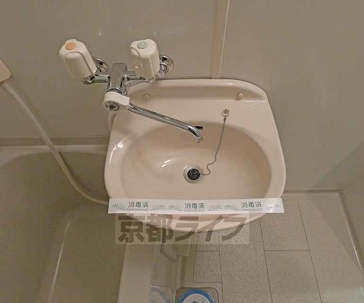 京都府京都市北区平野宮本町の賃貸マンションの内装