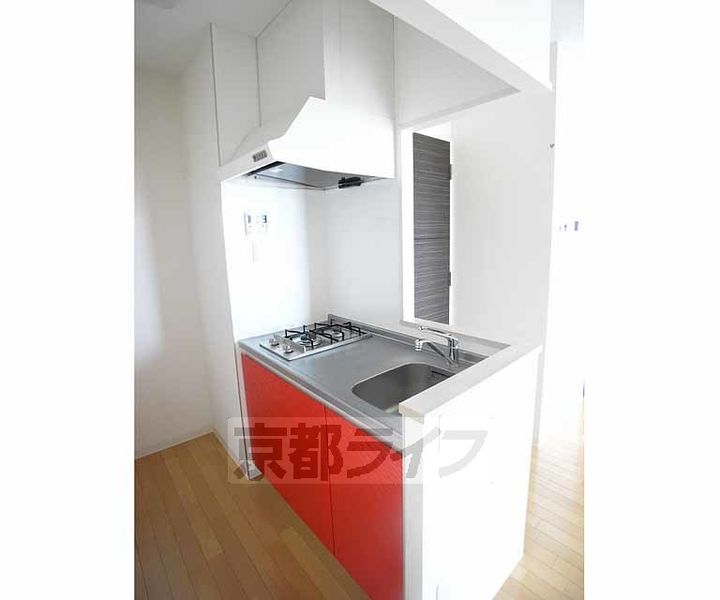 京都府京都市上京区千本通一条上る泰童片原町の賃貸マンションのキッチン