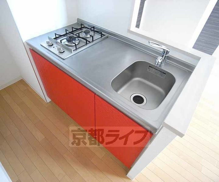 京都府京都市上京区千本通一条上る泰童片原町の賃貸マンションのキッチン