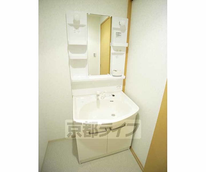 京都府京都市北区平野鳥居前町の賃貸マンションの内装