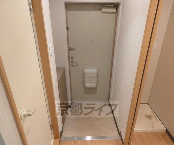 Alberi Fioriti202の玄関