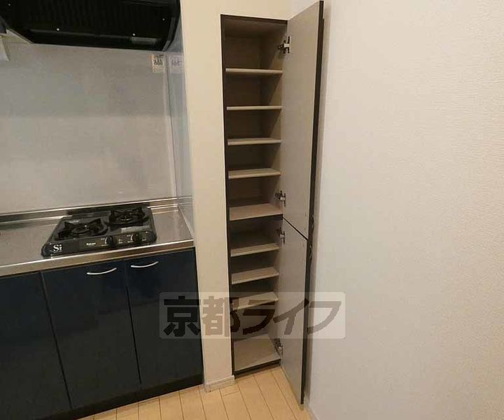 メゾン上七軒103の内装