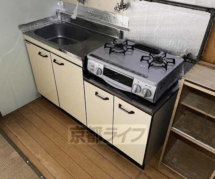 京都府京都市東山区大和大路通五条上る東入門脇町(一戸建)の賃貸物件のキッチン