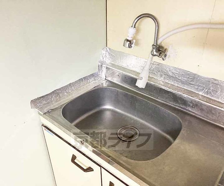 京都府京都市東山区大和大路通五条上る東入門脇町(一戸建)の賃貸物件のキッチン