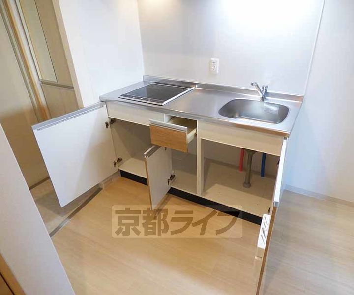京都府京都市北区紫野東野町の賃貸マンションのキッチン