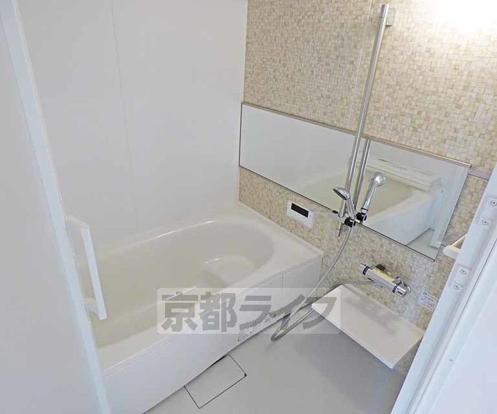 京都府京都市北区大宮中総門口町の賃貸アパートの風呂