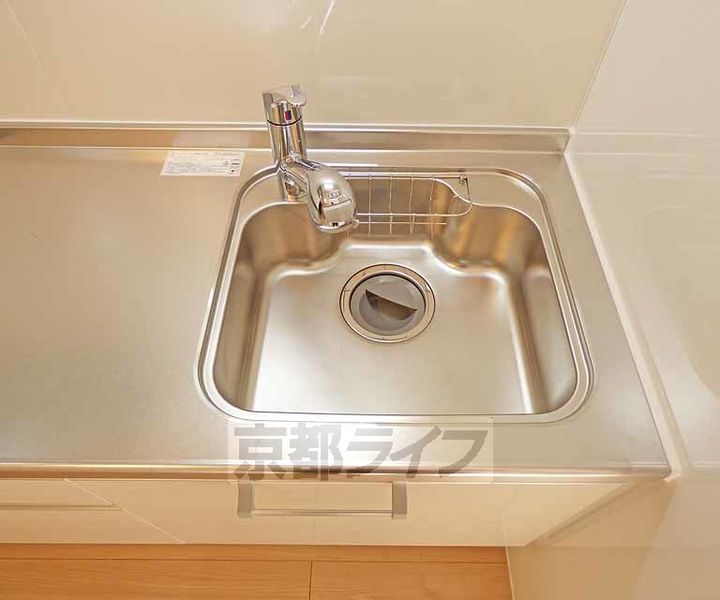 京都府京都市北区大宮中総門口町の賃貸アパートのキッチン