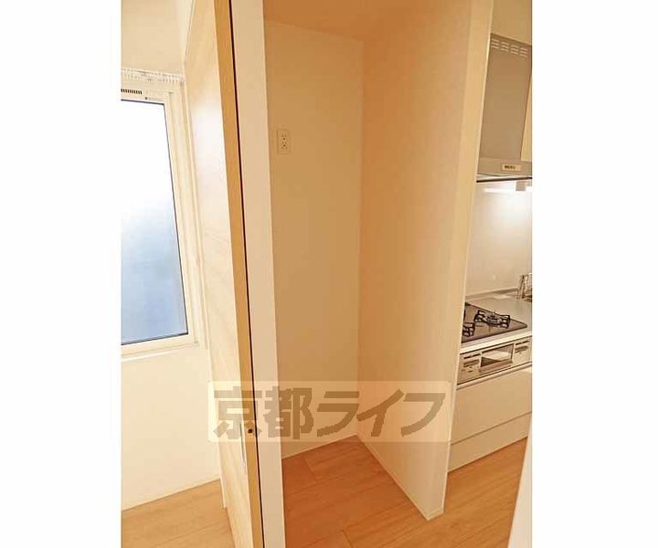 京都府京都市北区大宮中総門口町の賃貸アパートのキッチン