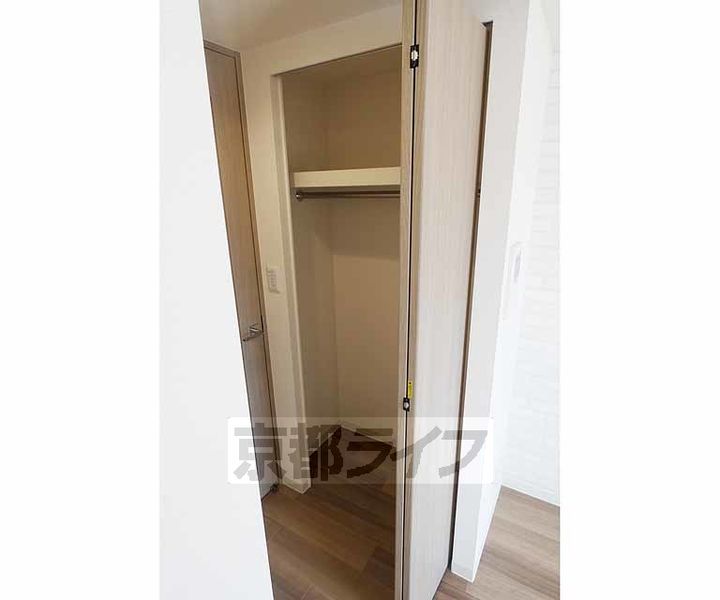 京都府京都市南区東九条西河辺町の賃貸マンションの内装