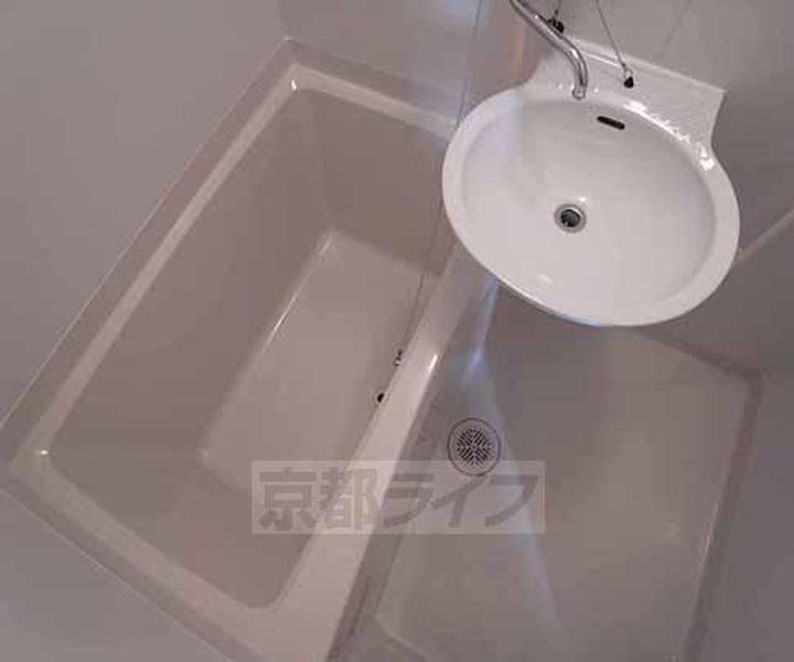 レオパレス大宅205の風呂