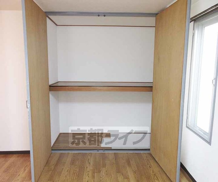 ラピスヤン東野202の内装