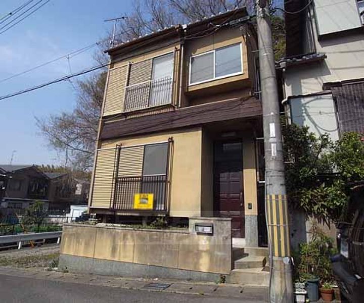 京都府京都市山科区小山谷田町(一戸建)の賃貸物件1の外観