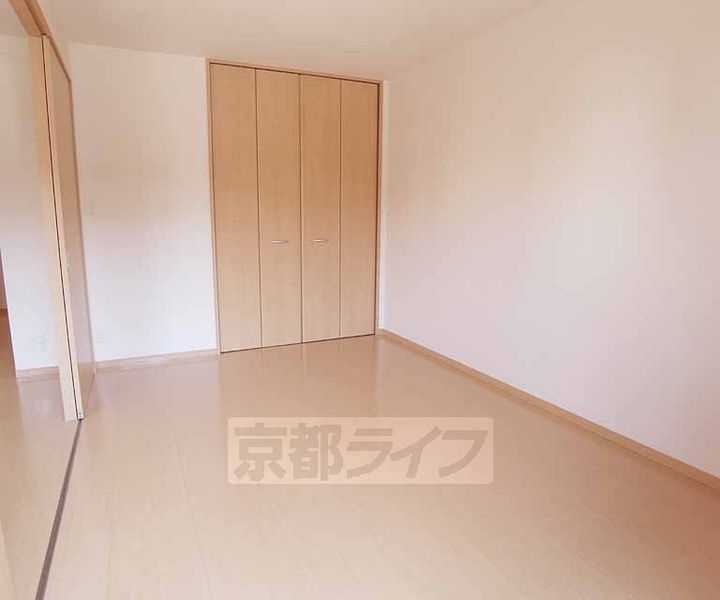 MAEDE TOWN B棟の居間