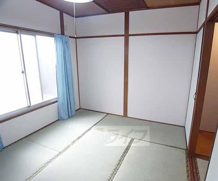 京都府京都市山科区東野南井ノ上町(一戸建)の賃貸物件の居間