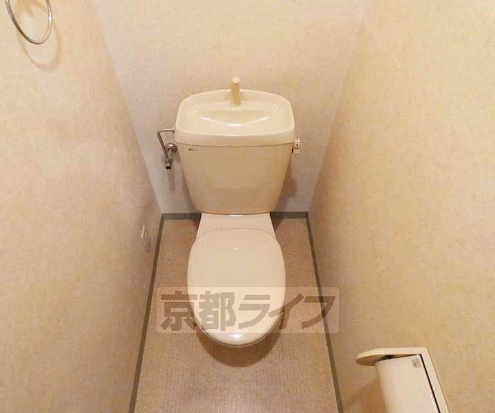京都府京都市伏見区石田大受町の賃貸マンションの内装