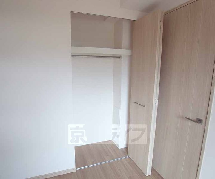 プレサンスロジェ山科音羽の内装