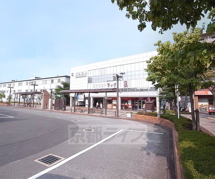 京都府京田辺市薪東沢の賃貸アパートの周辺