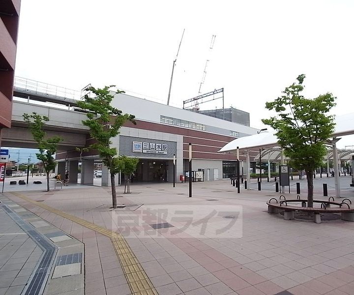 レオパレスセンターポール202の周辺