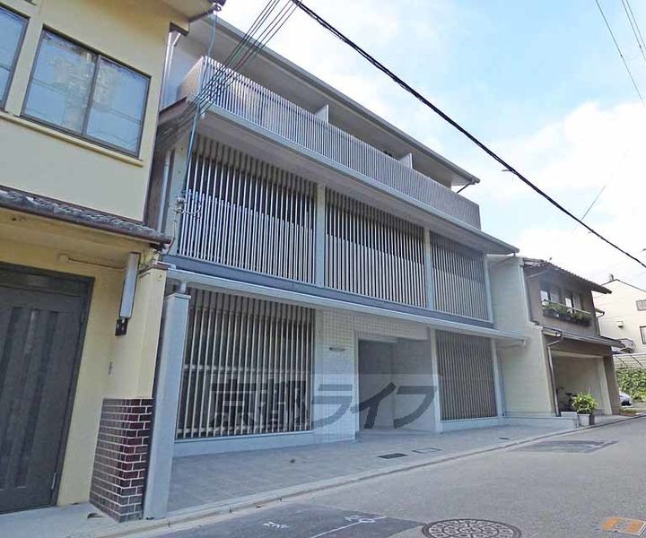 京都府京都市上京区下清蔵口町の賃貸マンションの外観