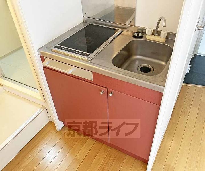 レオパレスWISTERIA104のキッチン