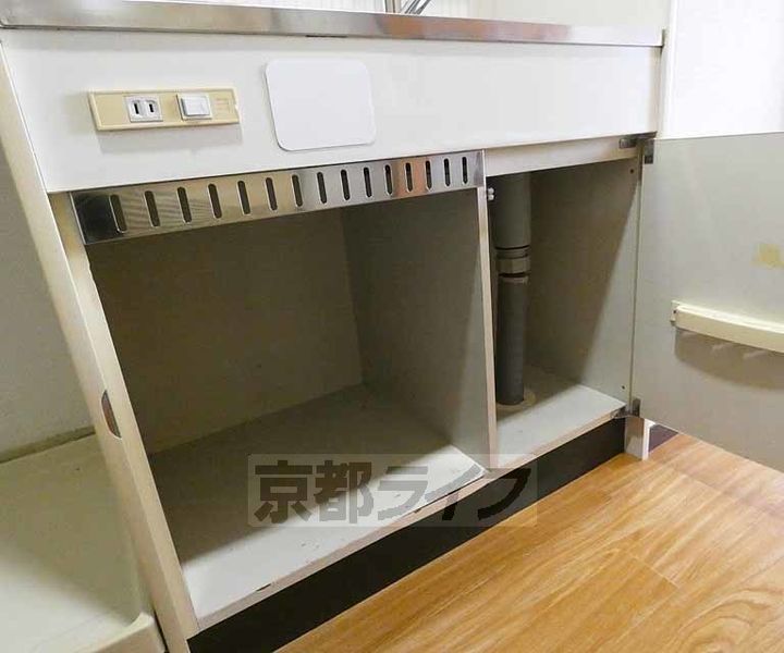 デトム・ワン四条大宮305の内装