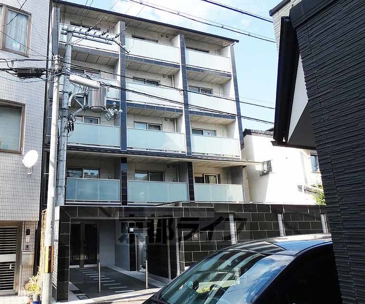 京都府京都市中京区西ノ京職司町の賃貸マンションの外観