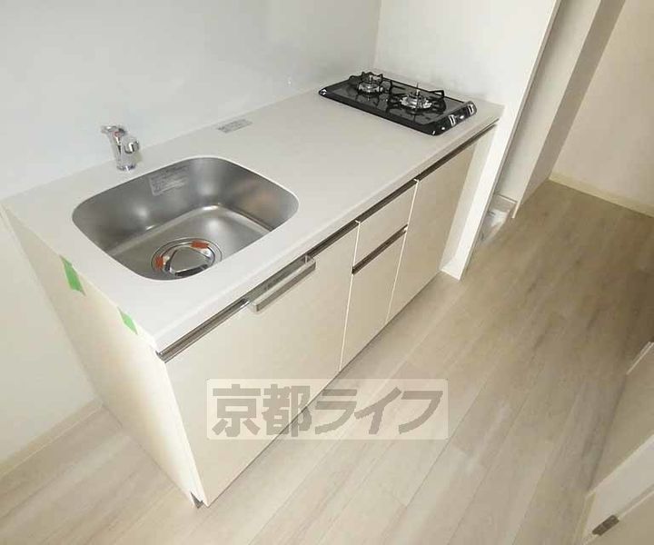 京都府京都市南区唐橋平垣町の賃貸マンションのキッチン