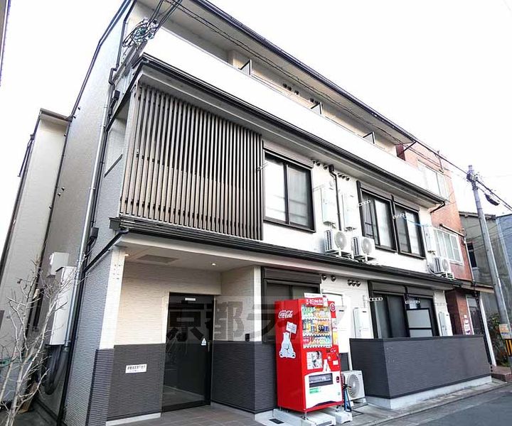 京都府京都市東山区鞘町通五条下る2丁目大阪町の賃貸マンションの外観