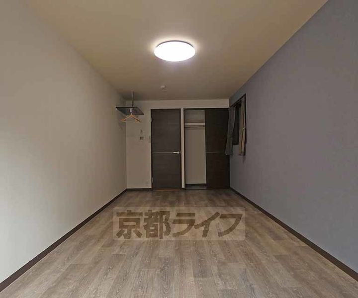京都府京都市東山区鞘町通五条下る2丁目大阪町の賃貸マンションの居間
