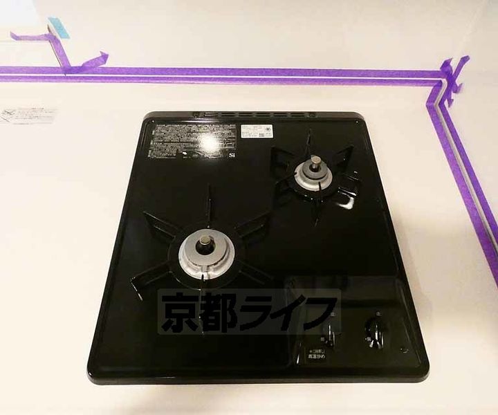 京都府京都市上京区千本通一条上る北伊勢殿構町の賃貸マンションのキッチン