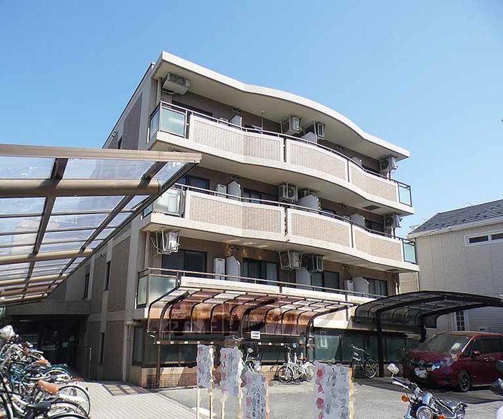 シューパレス208の外観