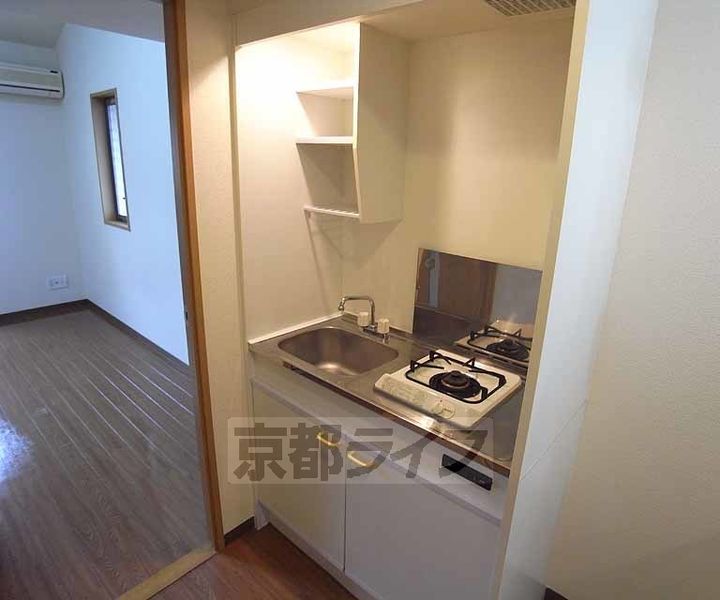 グランロード303のキッチン