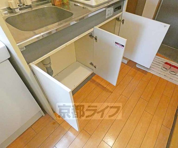 京都府京都市左京区吉田下大路町の賃貸マンションの内装