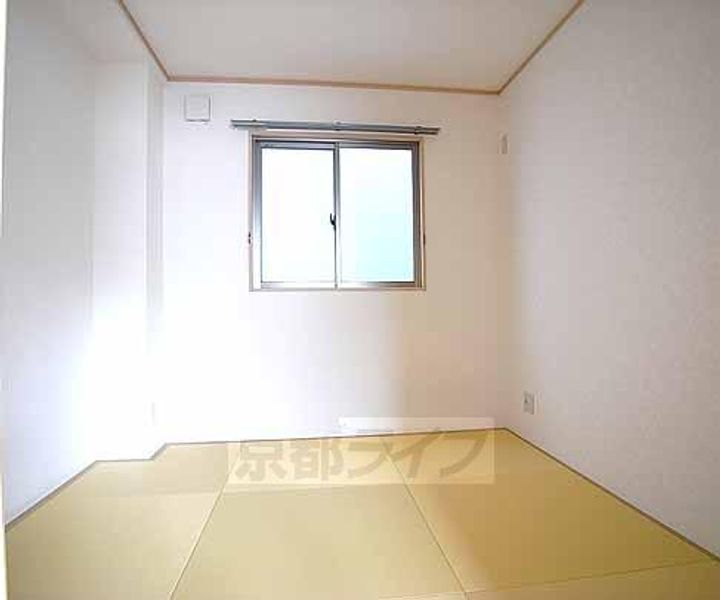 コンフォール北白川Ⅲ3-Aの居間