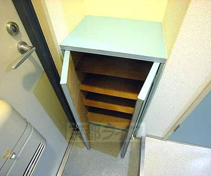 グランデ36303の玄関