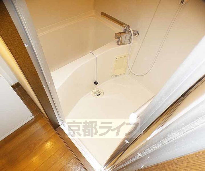 NUテラス京大前105の風呂