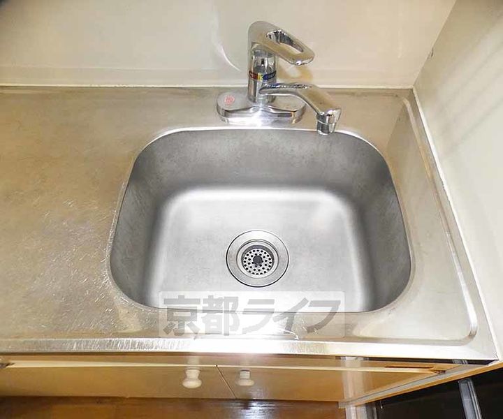 NUテラス京大前105のキッチン